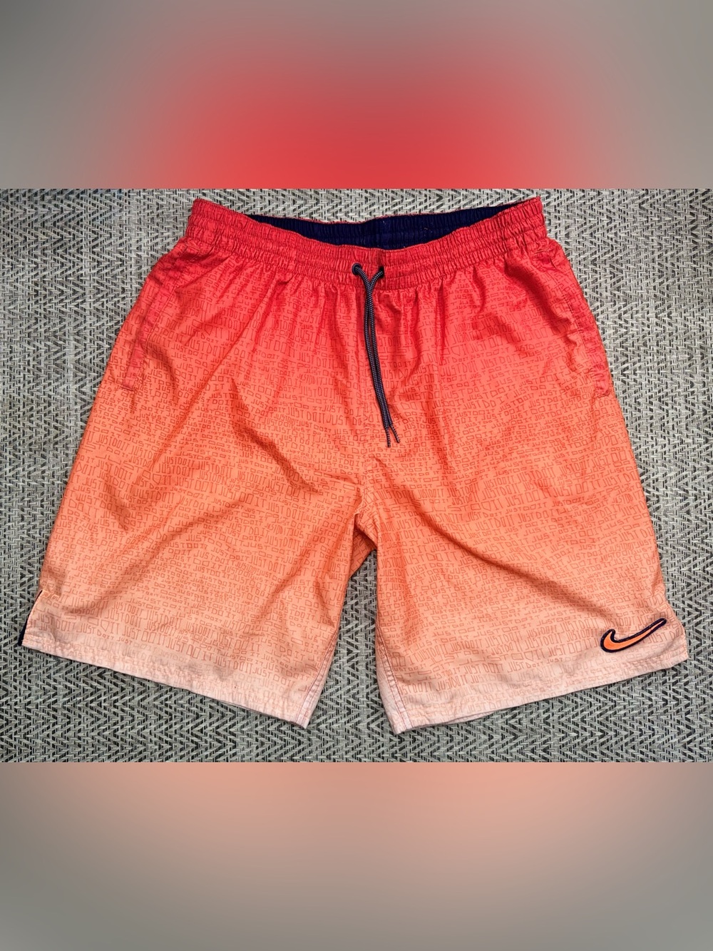 Nike Men’s Large Gradient Just Do It Swim Trunks Mesh Lined Shorts